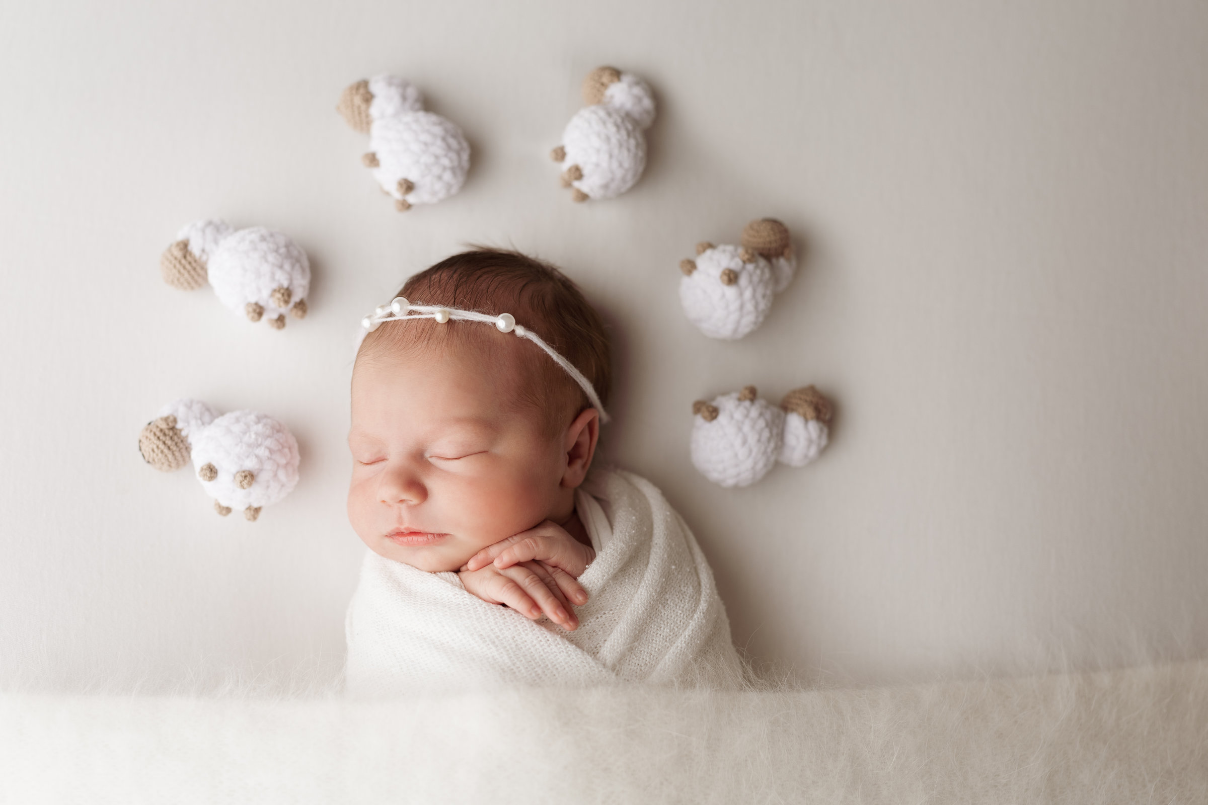 newborn_white (65) Newborn fotografija bijela tema, Ivana Livada Photography